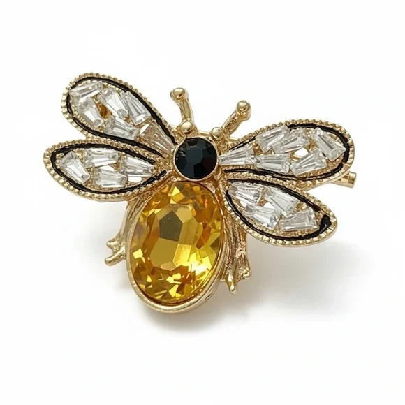 🐝 Vintage-Inspired Bee Brooch – Gold & Rhinestone Insect Pin (1.5”) - Picture 2 of 8